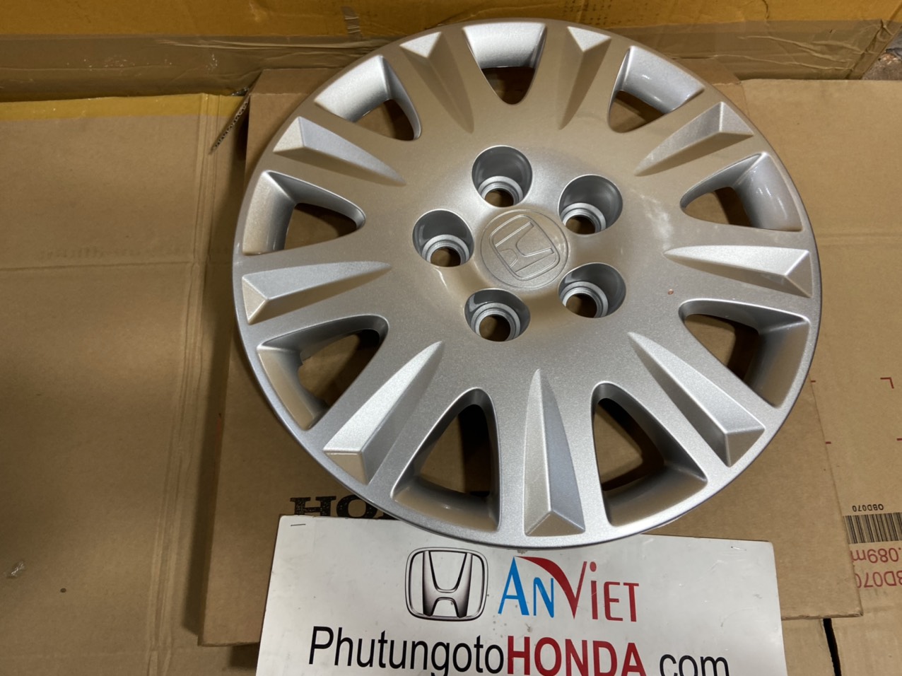 Ốp la zăng xe Honda Civic 2006-2011